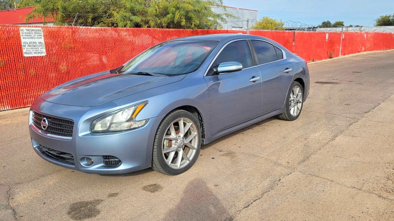 2011 NISSAN Maxima
