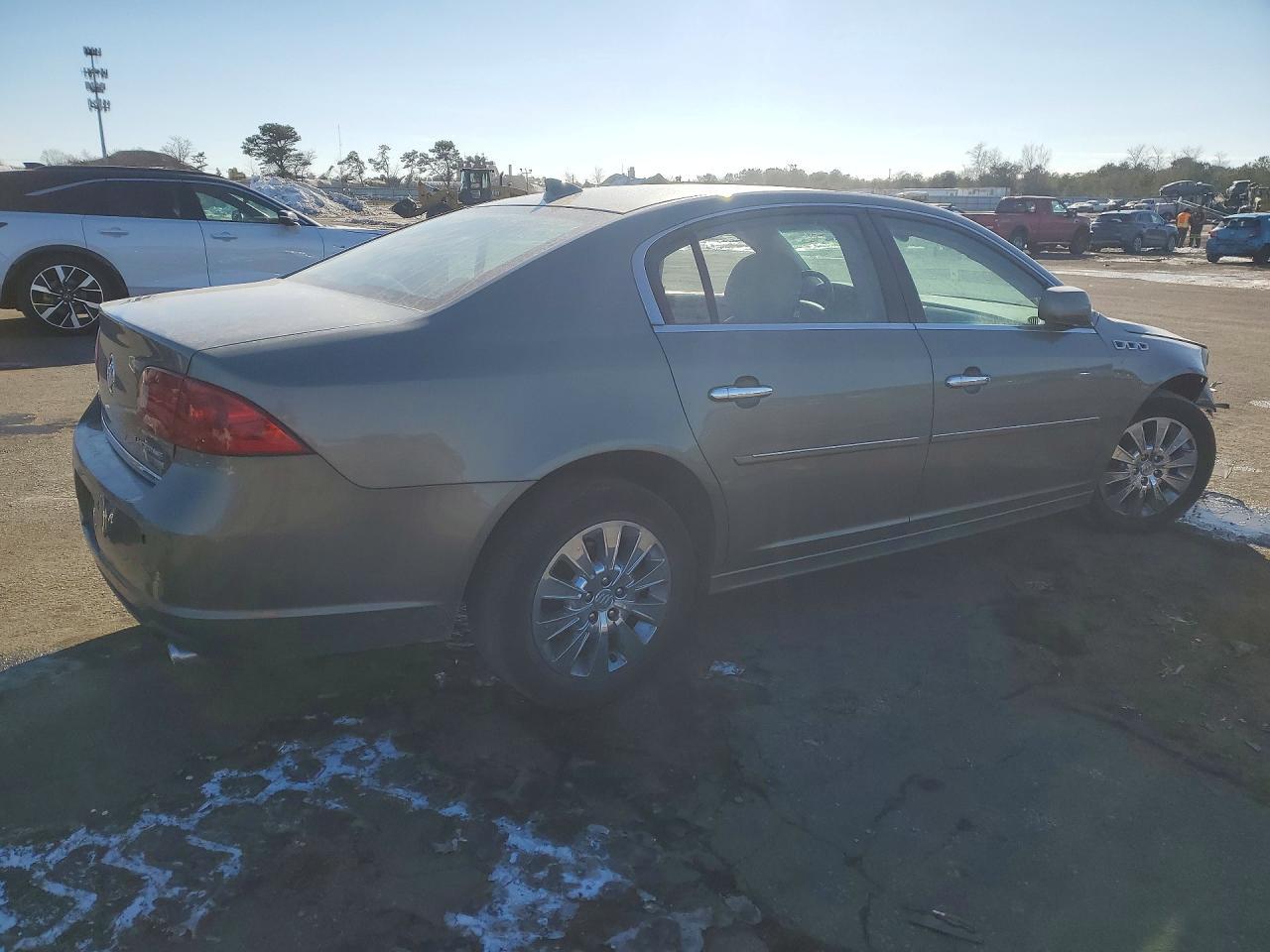 2010 BUICK Lucerne