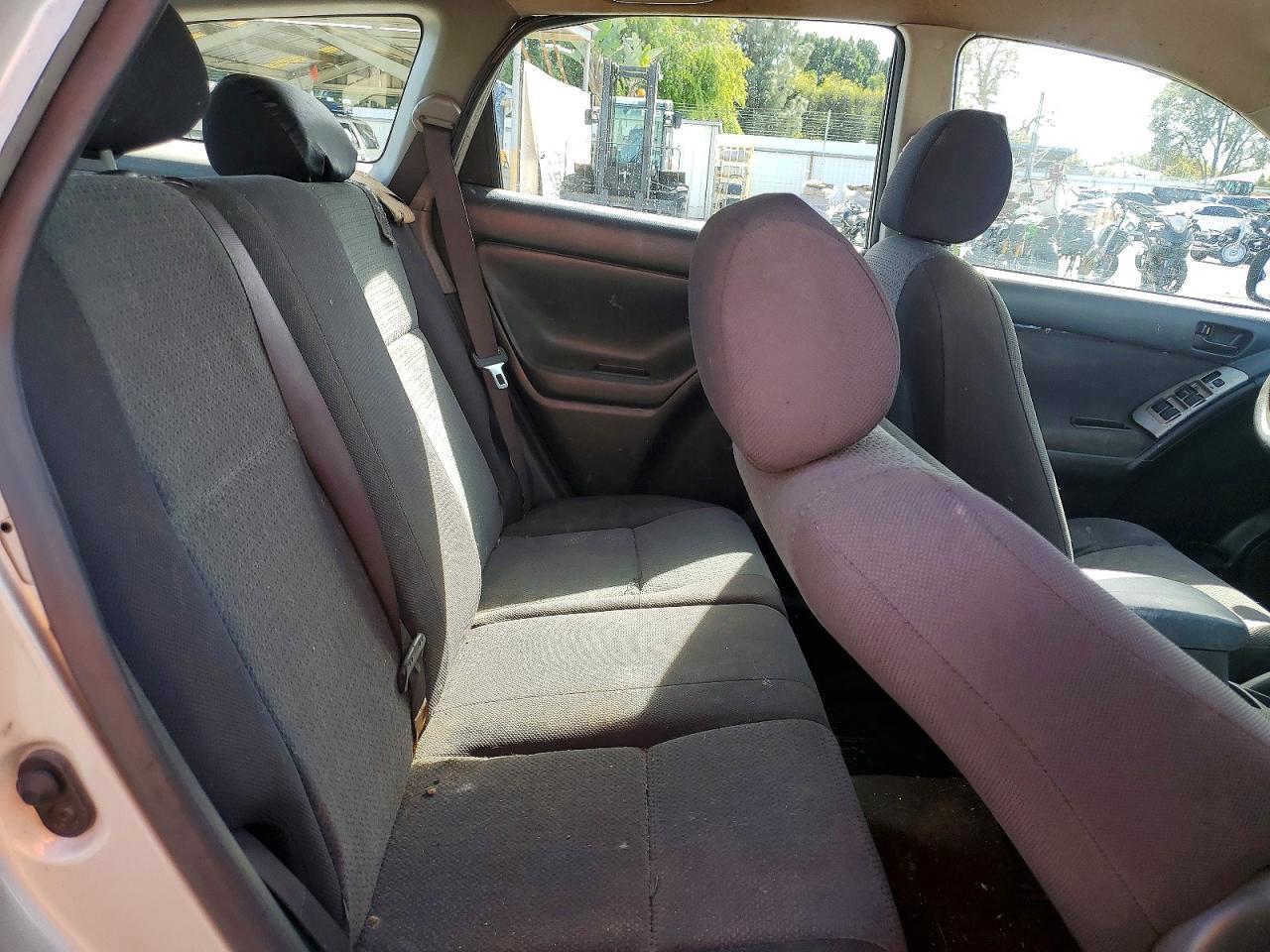 2004 TOYOTA MATRIX