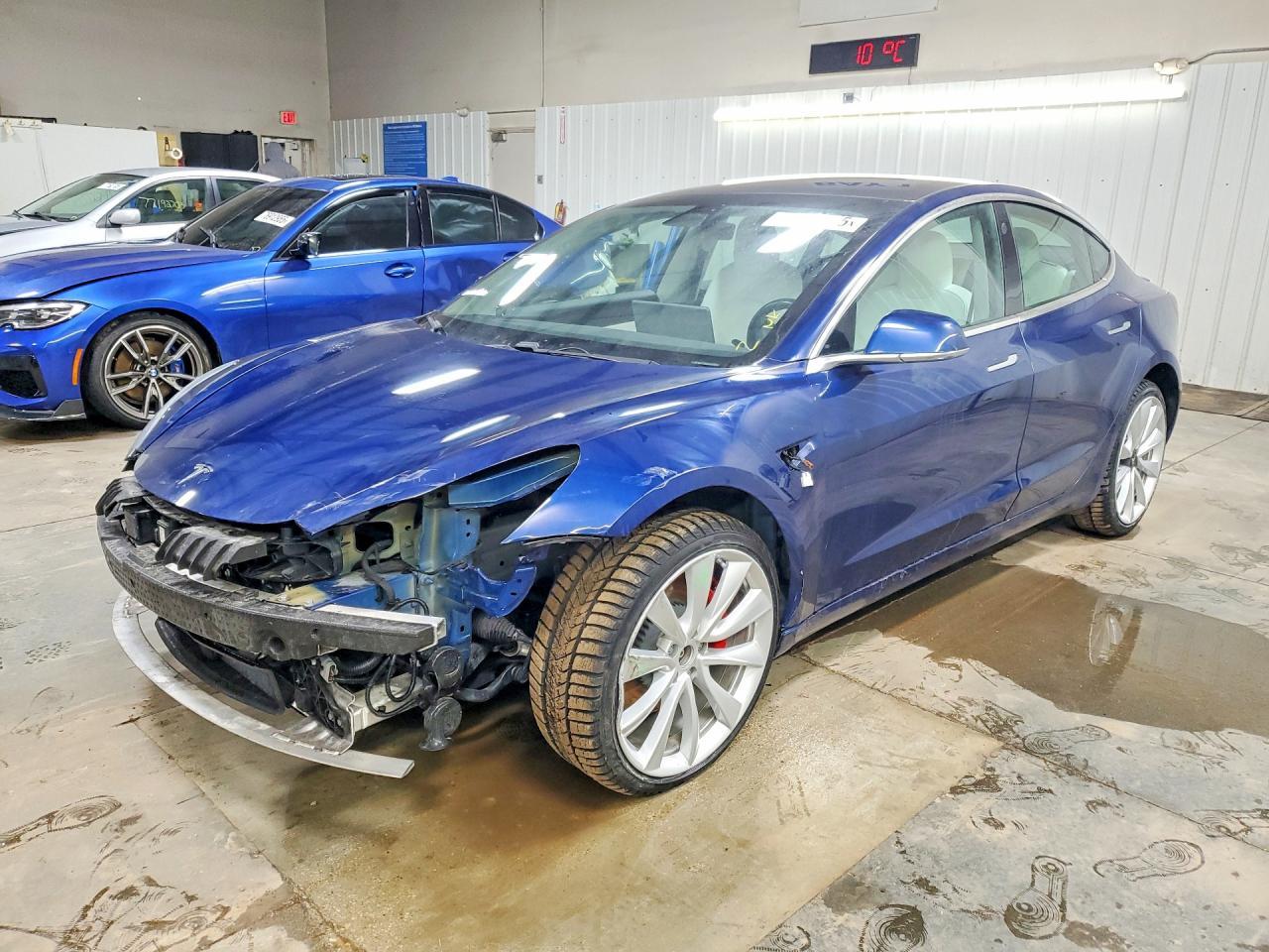 2019 TESLA MODEL 3