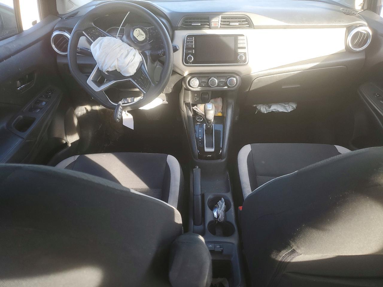 2020 NISSAN VERSA