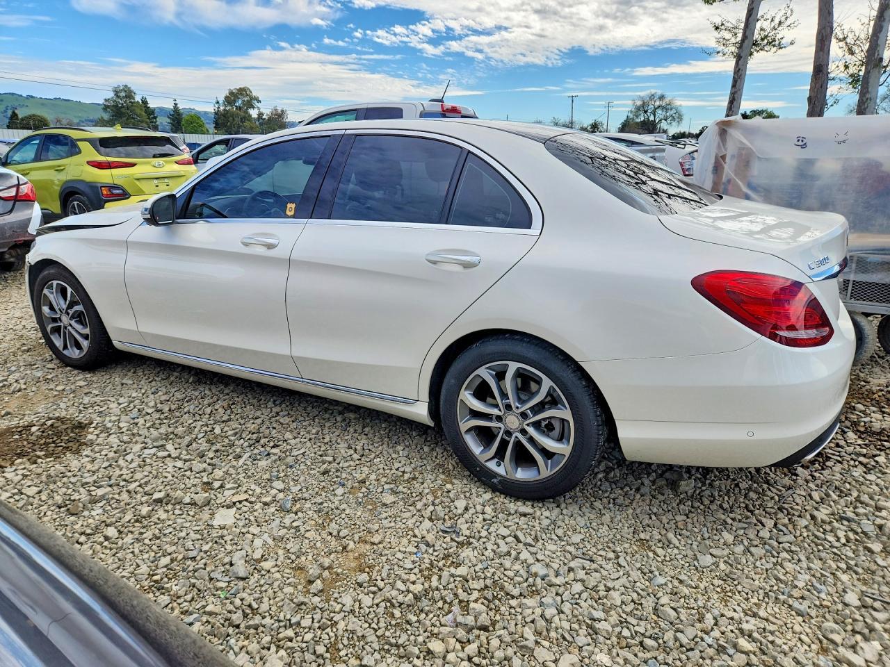 2016 MERCEDES-BENZ C-CLASS