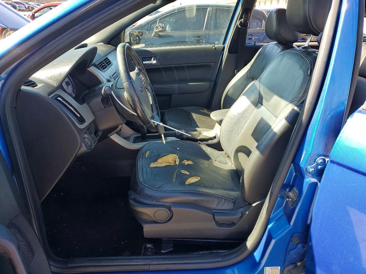 2010 FORD FOCUS