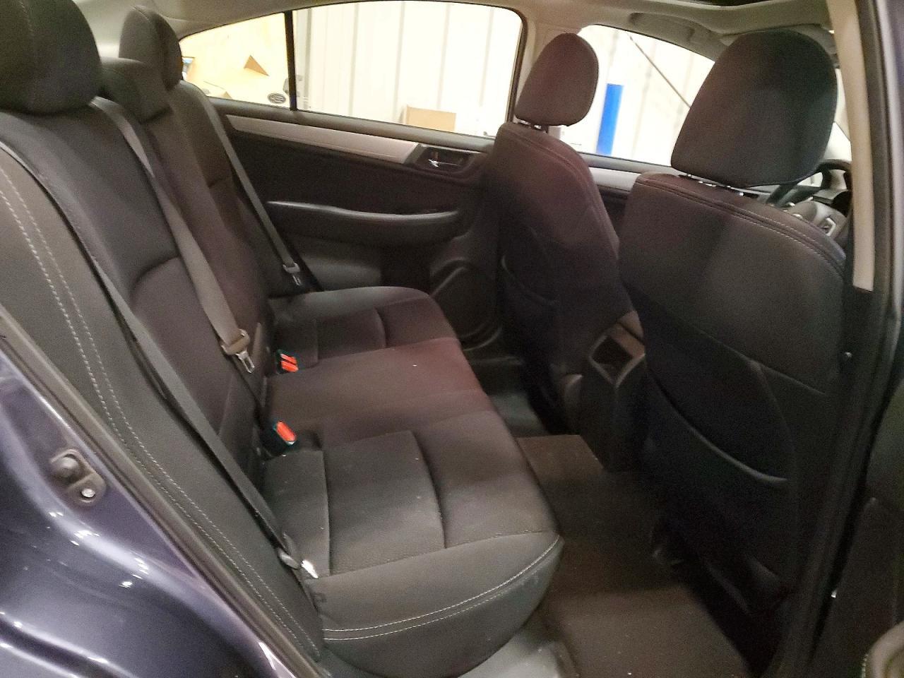 2016 SUBARU Legacy
