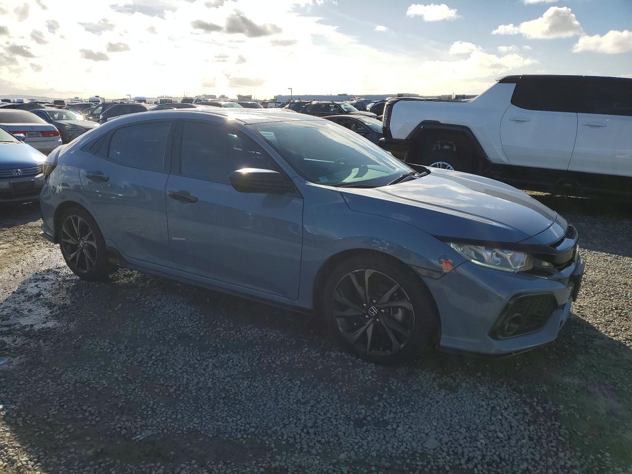 2018 HONDA CIVIC
