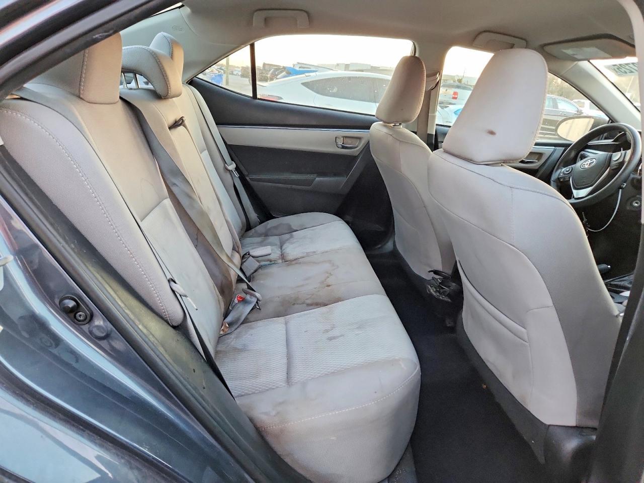 2016 TOYOTA COROLLA
