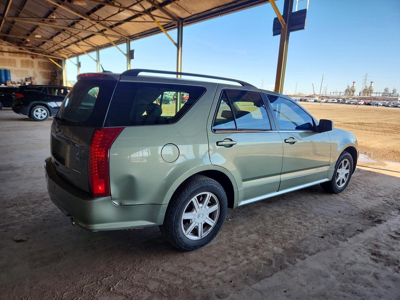 2004 CADILLAC SRX