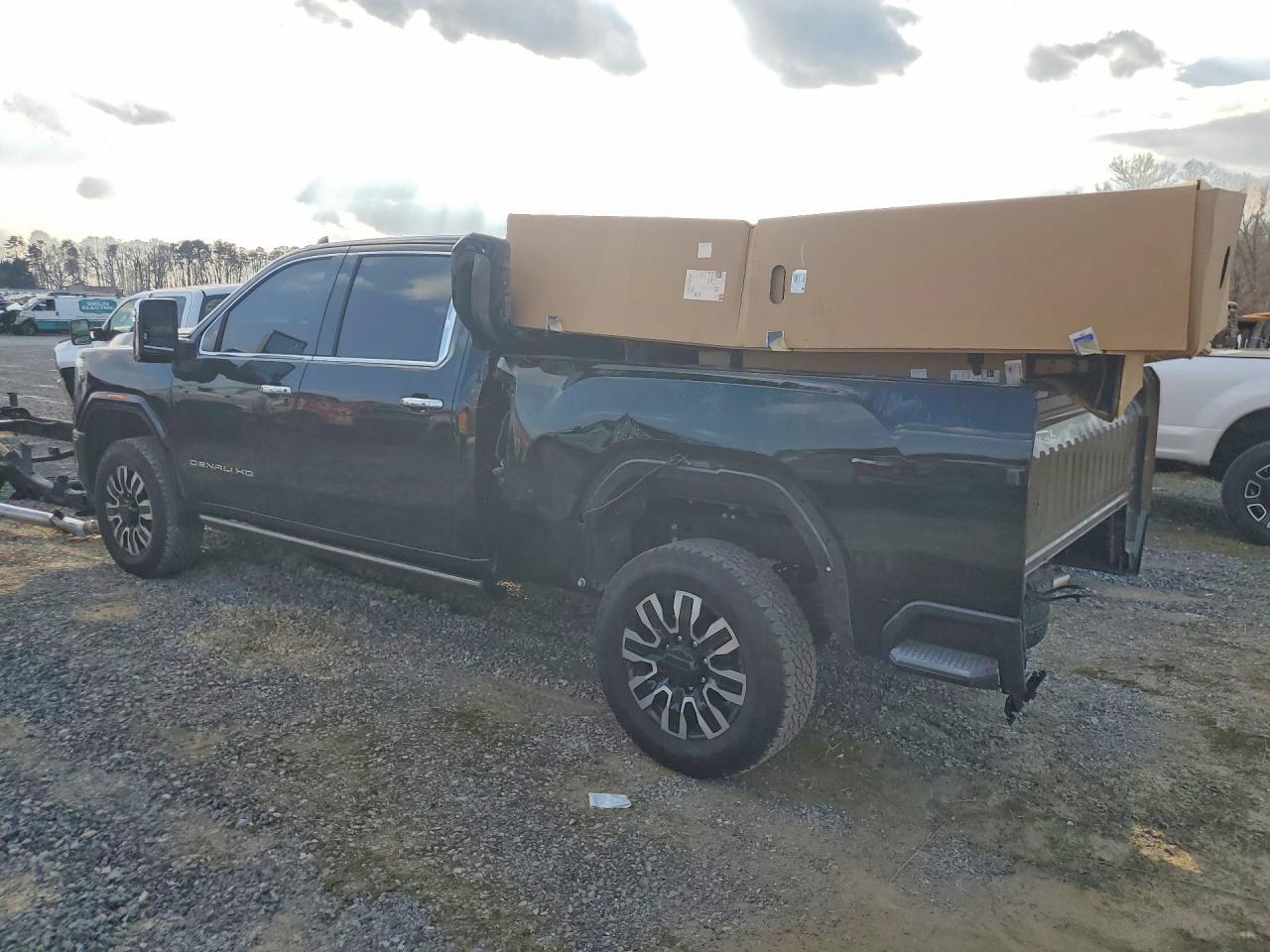 2025 GMC Sierra