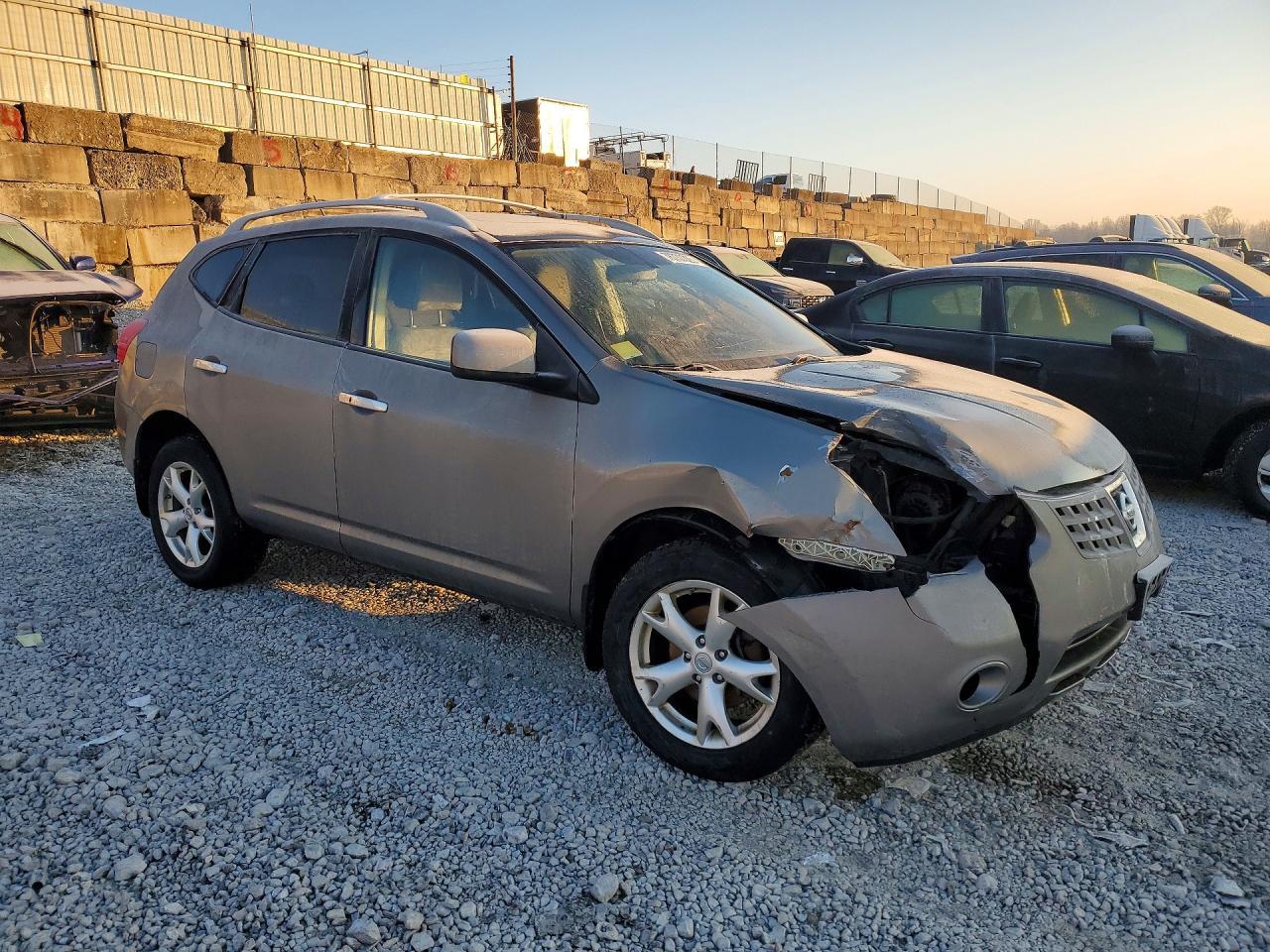 2010 NISSAN ROGUE