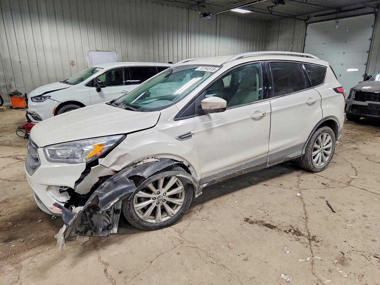 2017 FORD ESCAPE