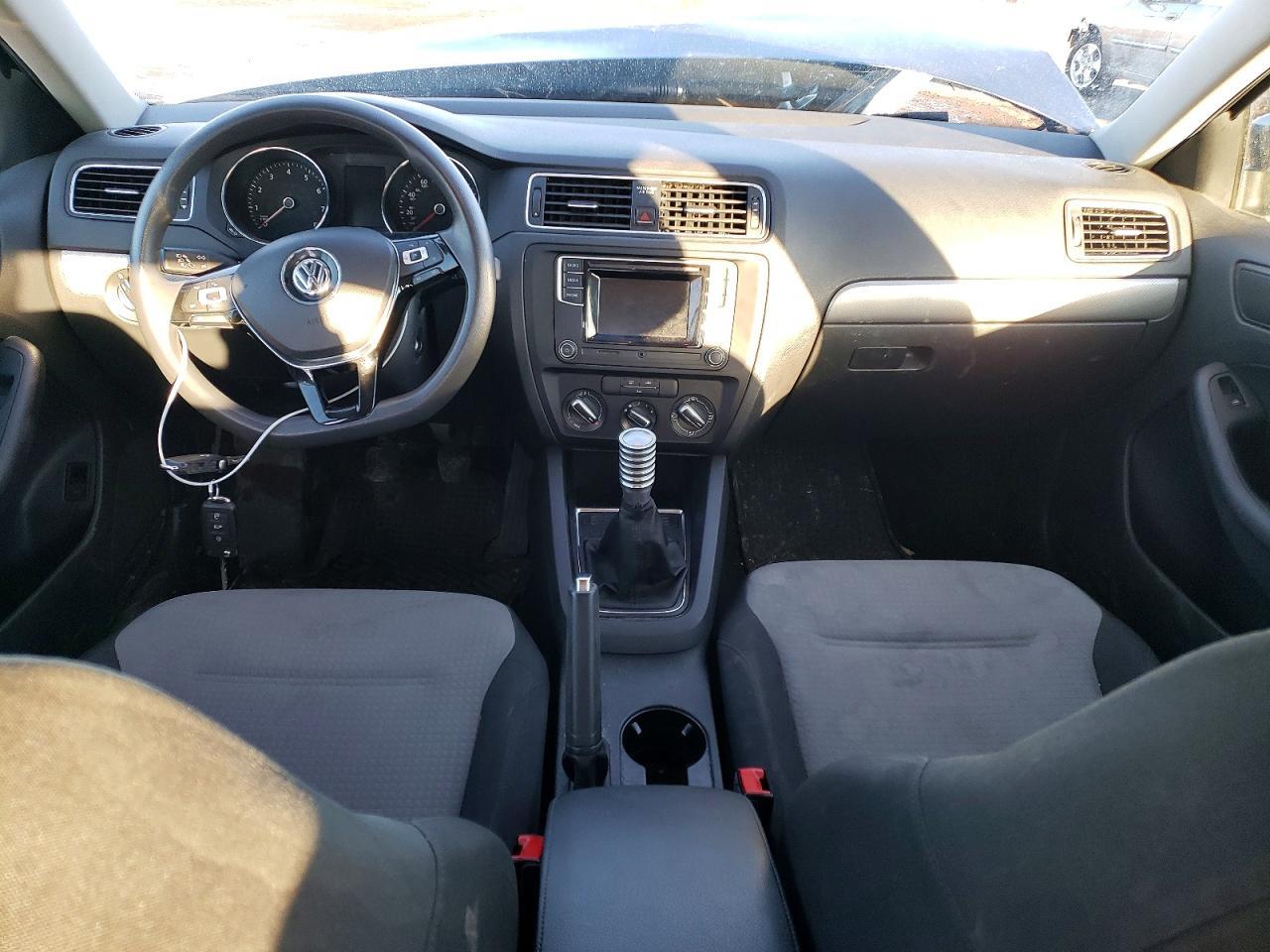 2017 VOLKSWAGEN JETTA