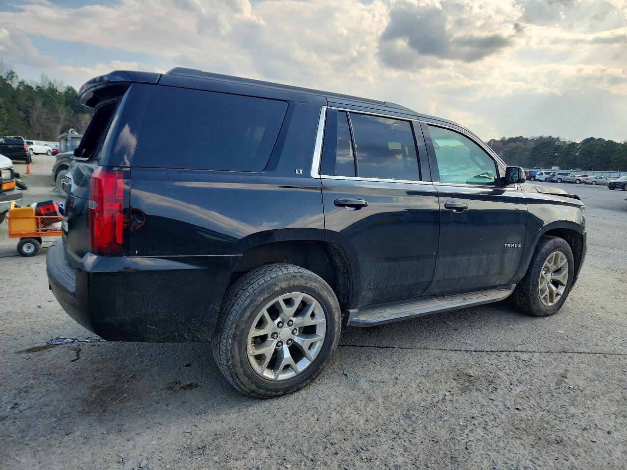 2015 CHEVROLET Tahoe
