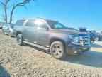 2016 CHEVROLET Suburban