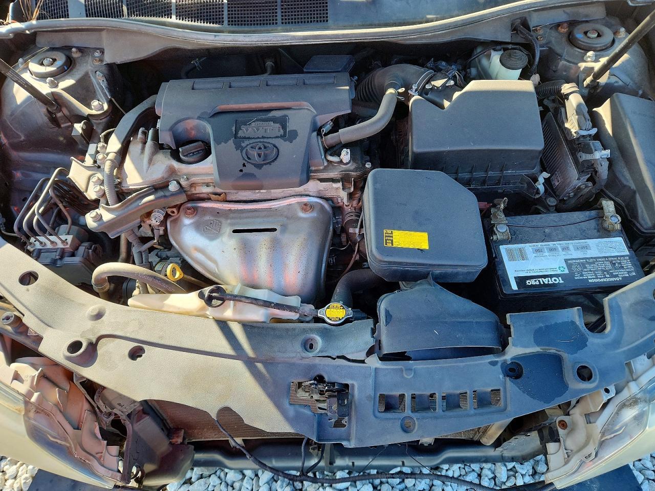 2014 TOYOTA CAMRY