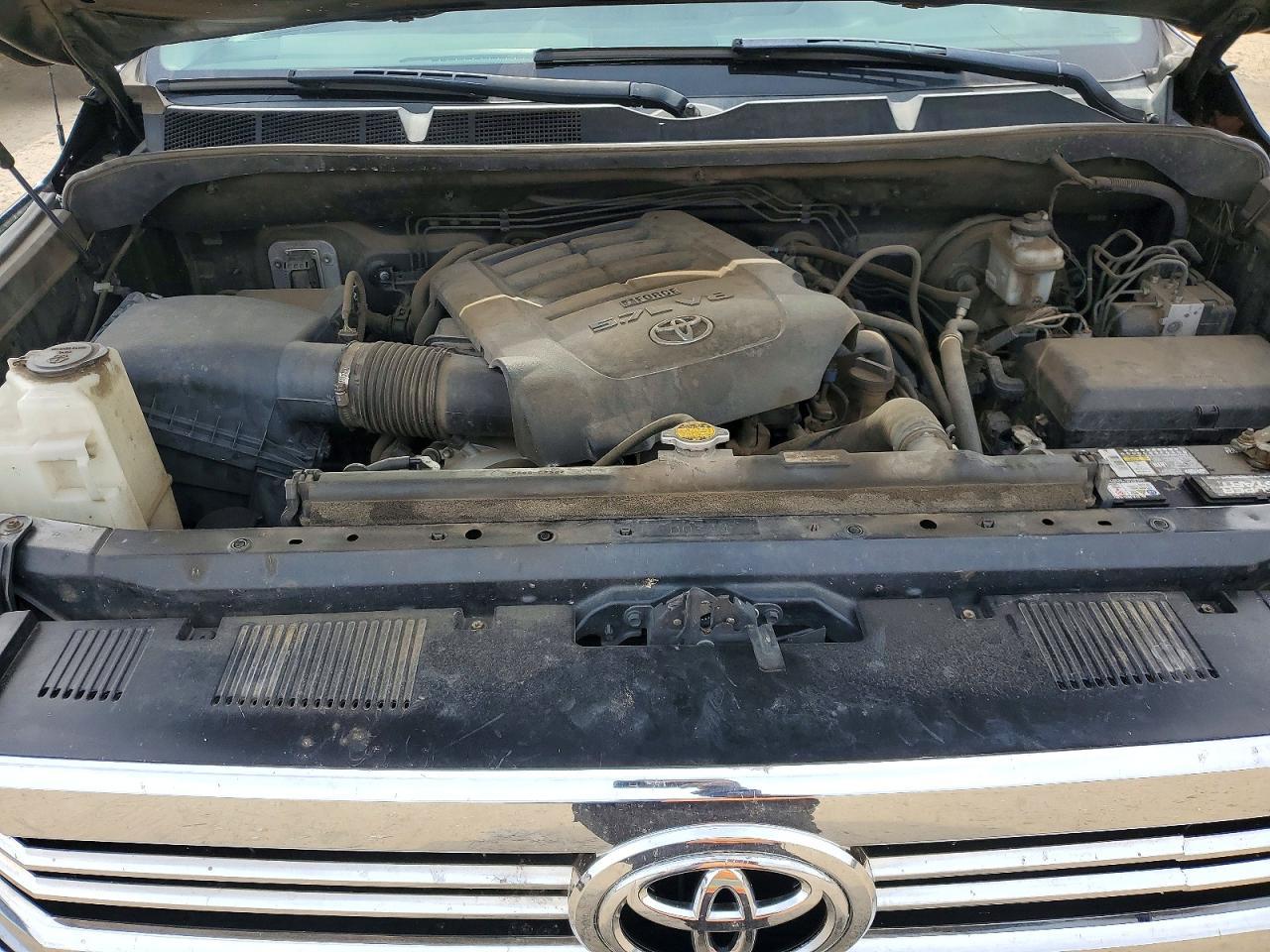 2016 TOYOTA TUNDRA