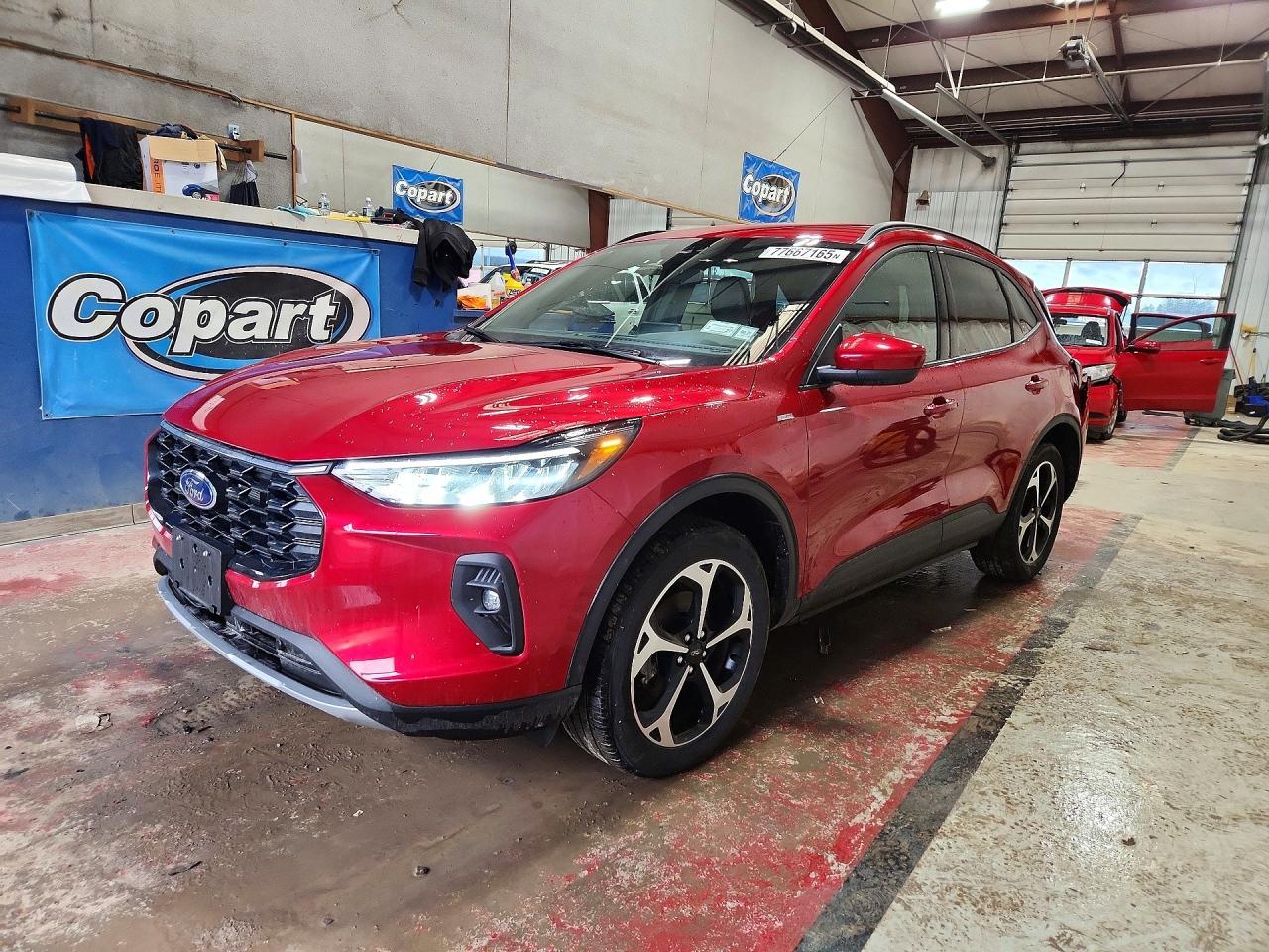2025 FORD ESCAPE