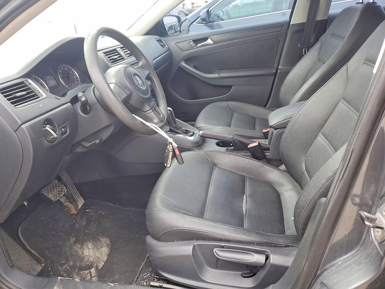 2012 VOLKSWAGEN JETTA