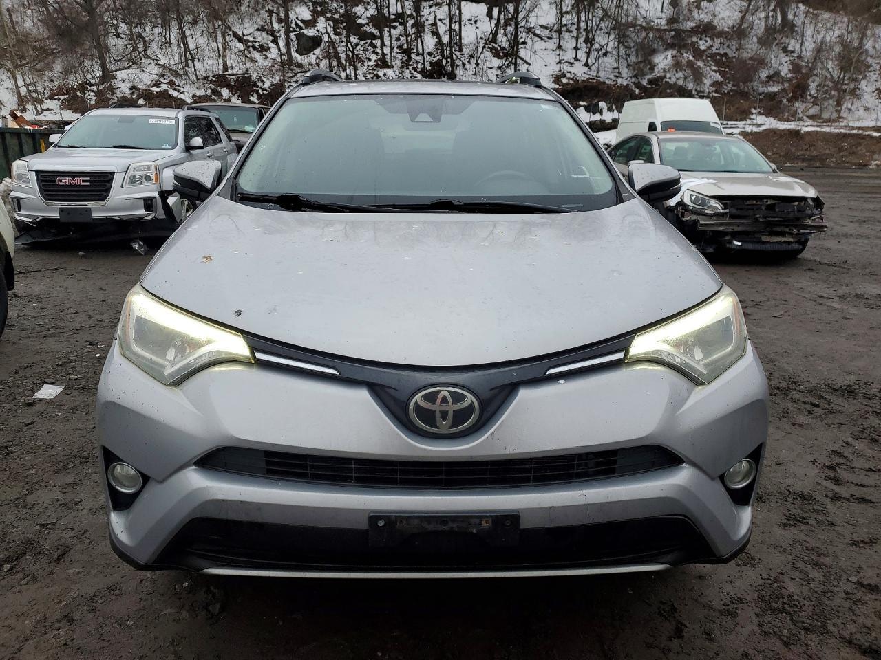 2017 TOYOTA RAV4