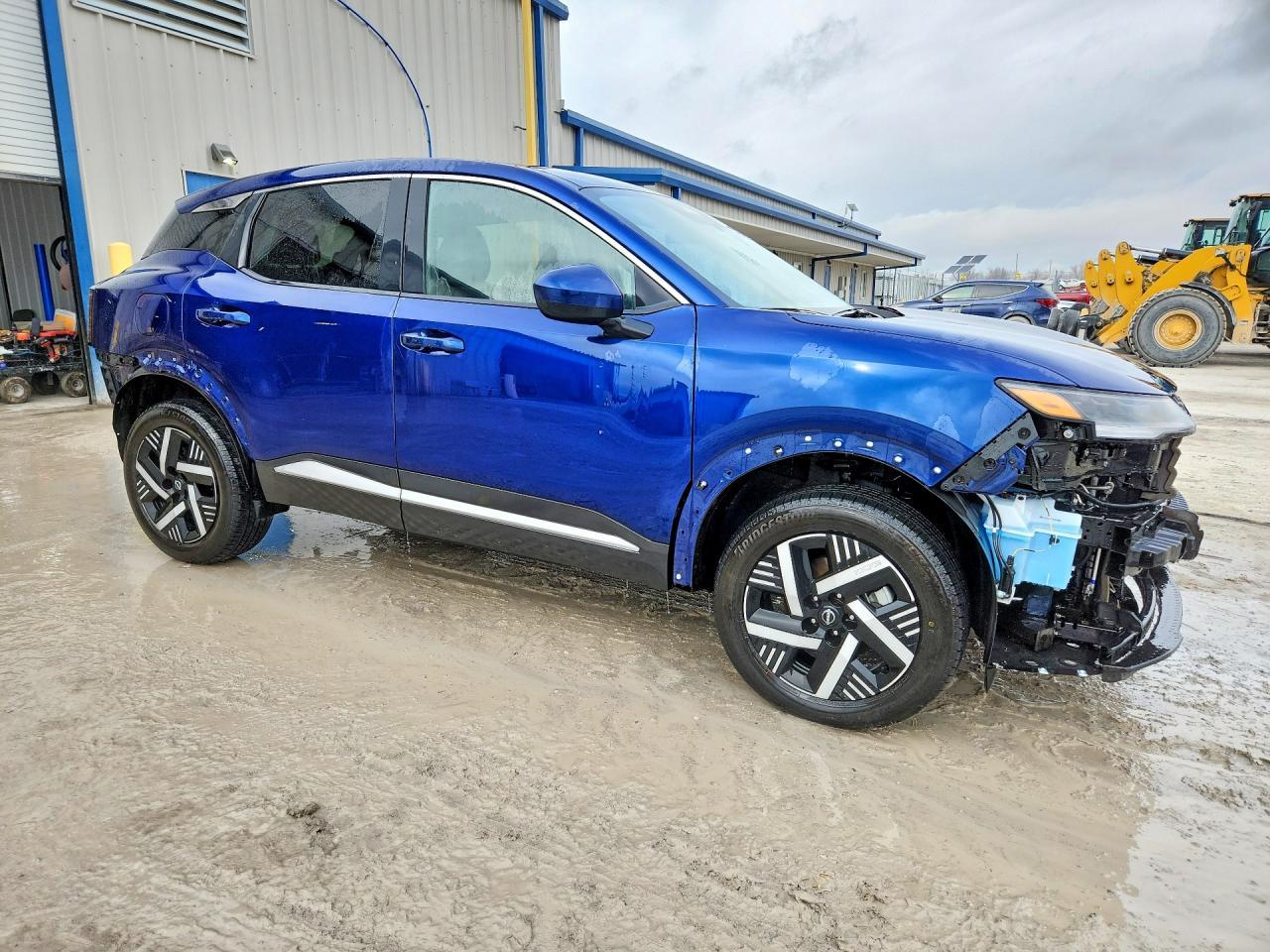 2025 NISSAN KICKS