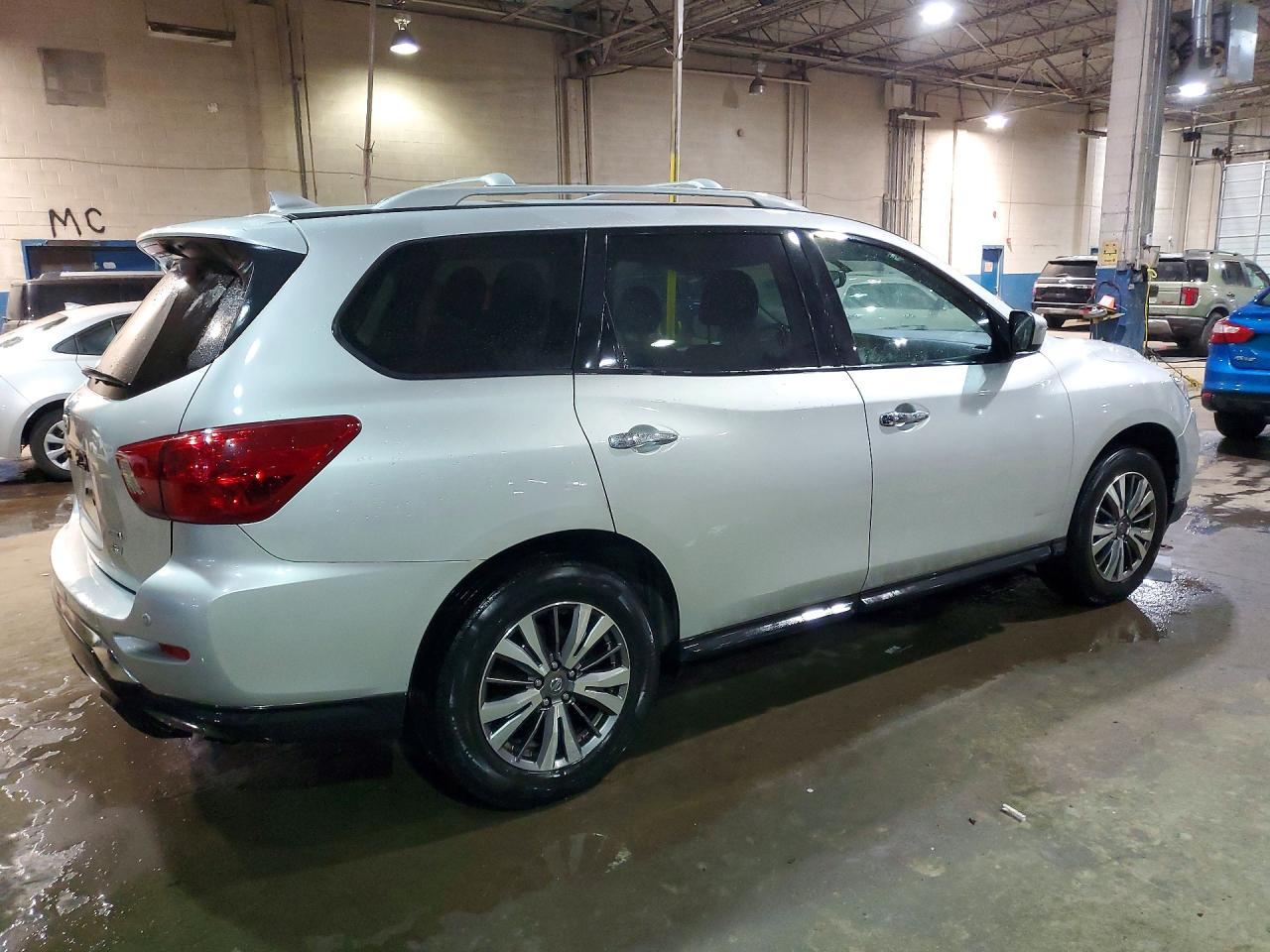 2019 NISSAN PATHFINDER