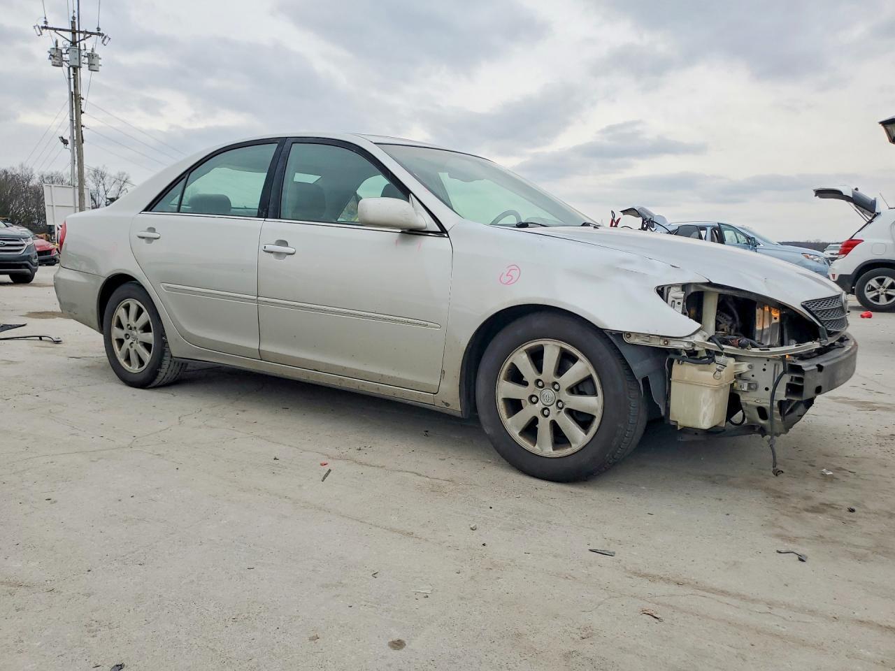 2004 TOYOTA CAMRY