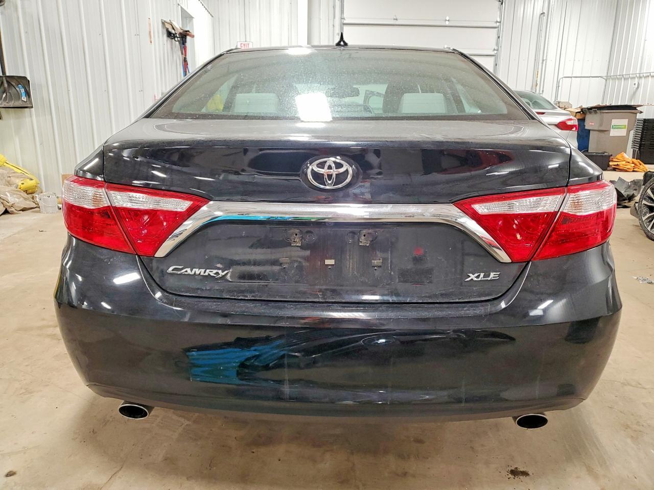2017 TOYOTA CAMRY