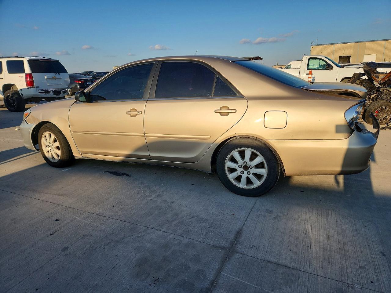 2002 TOYOTA CAMRY