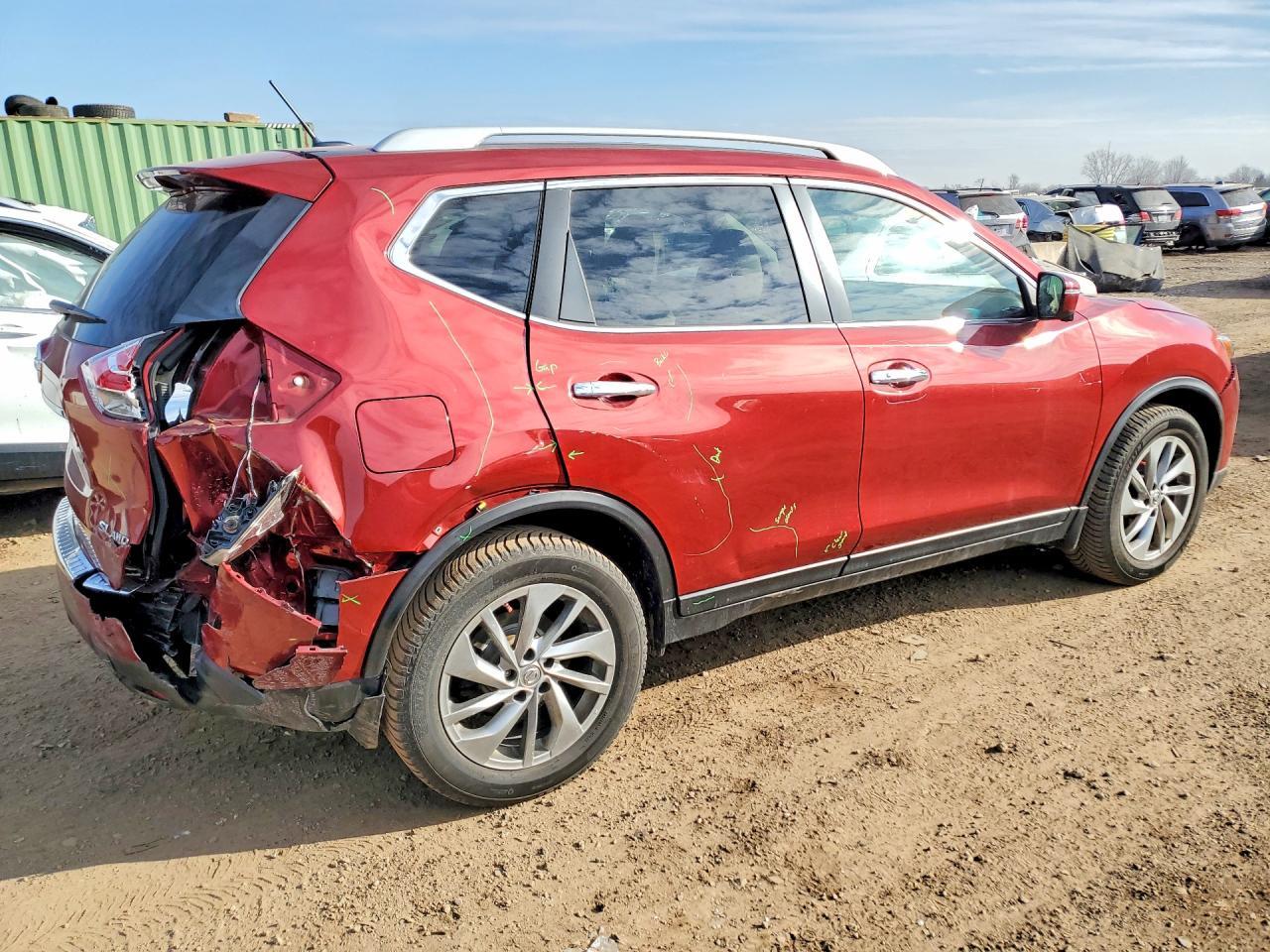 2015 NISSAN ROGUE