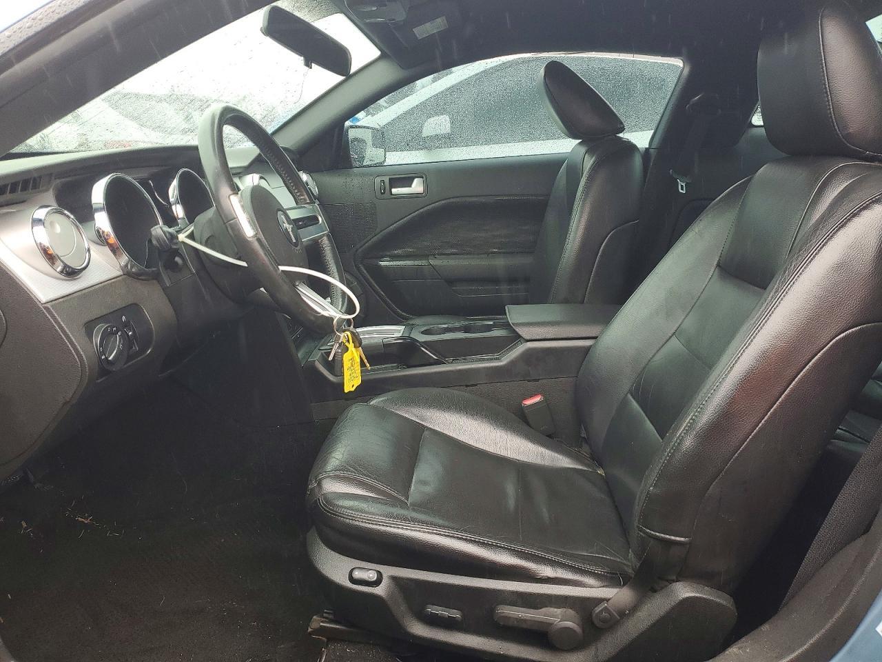 2006 FORD MUSTANG
