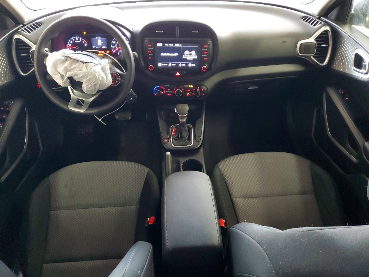 2022 KIA SOUL