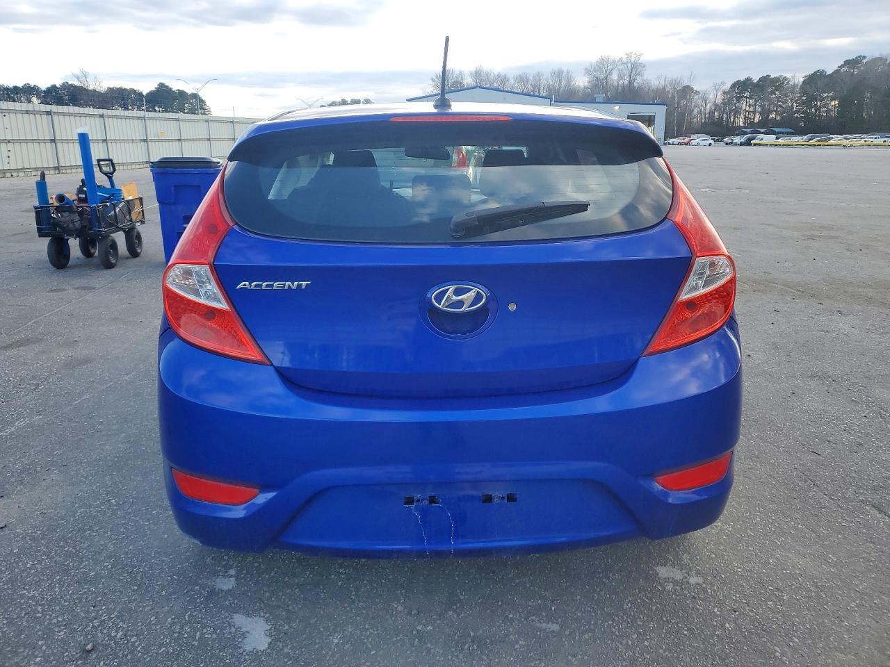 2013 HYUNDAI ACCENT