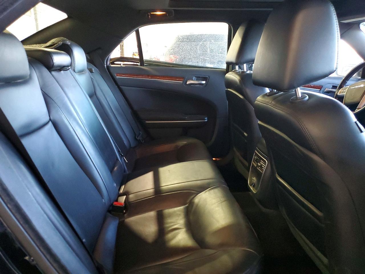 2013 CHRYSLER 300