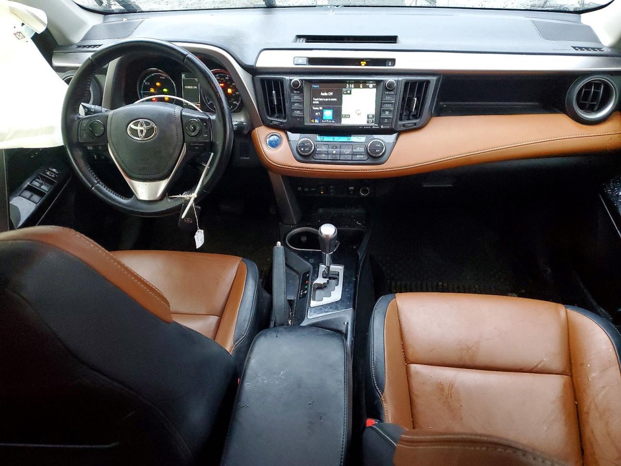 2016 TOYOTA RAV4