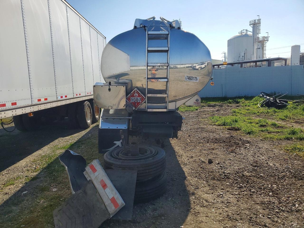1998 Beall Trailer