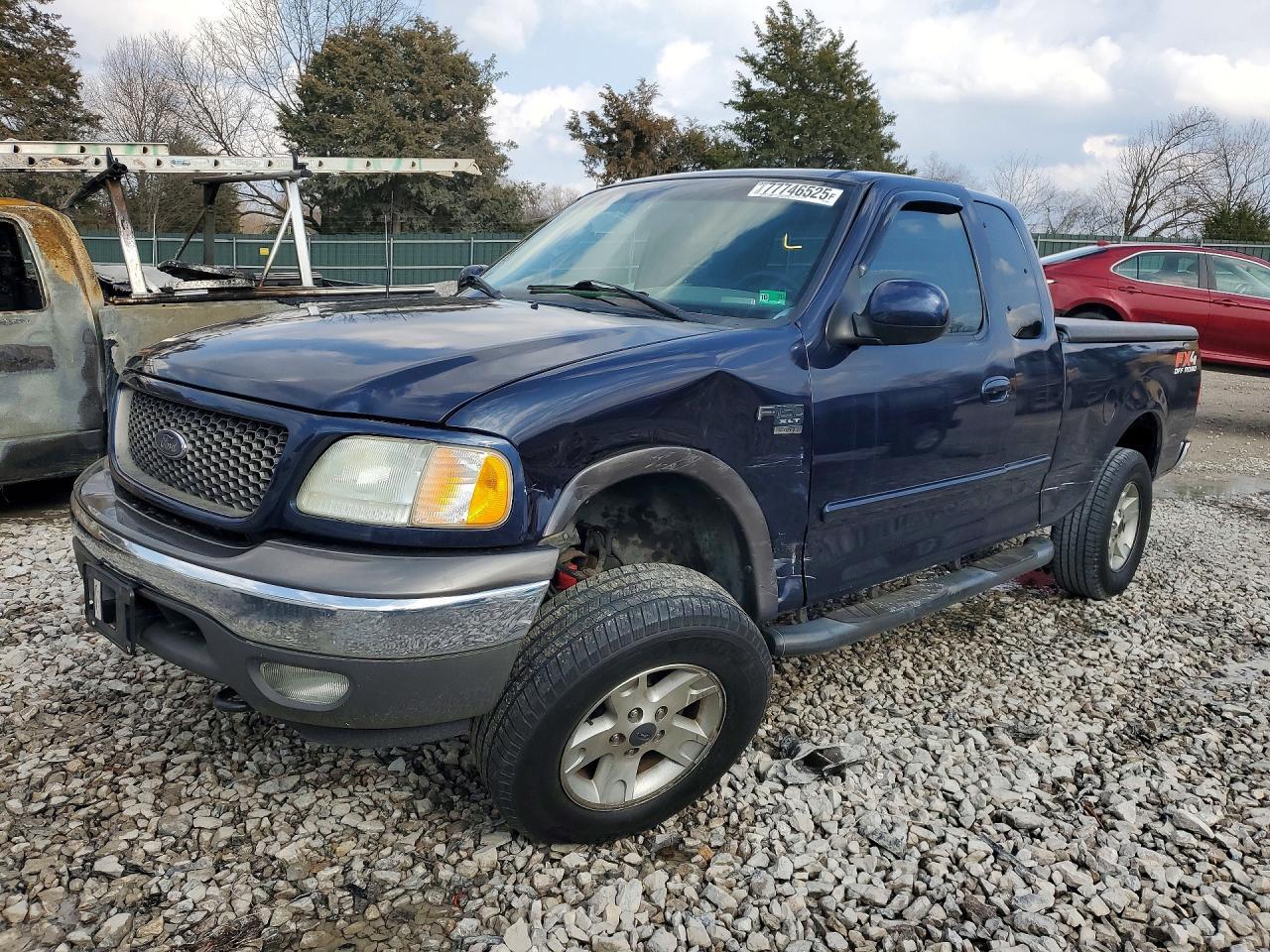 2002 FORD F-150 Lightning