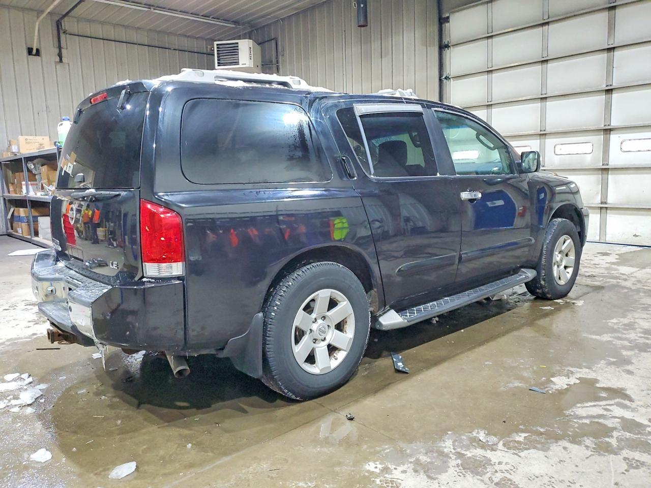 2004 NISSAN Armada
