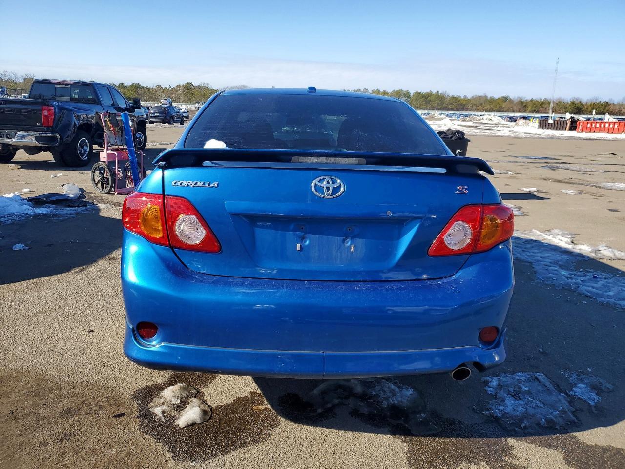 2010 TOYOTA COROLLA