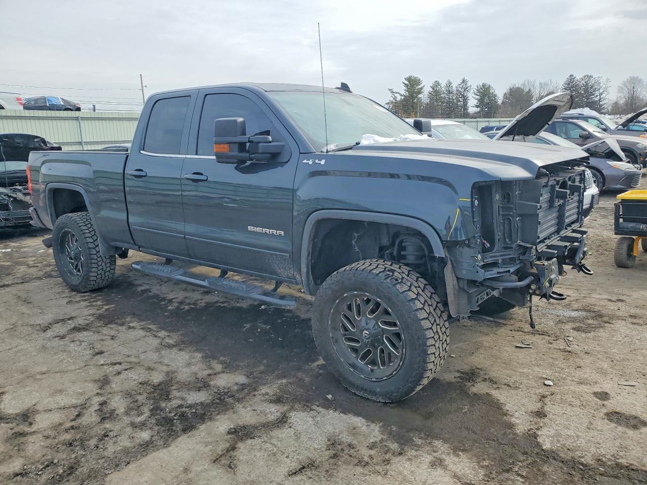 2017 GMC Sierra