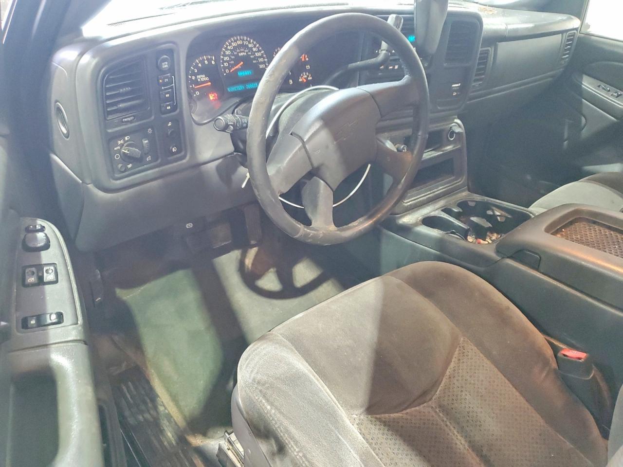 2004 CHEVROLET Silverado