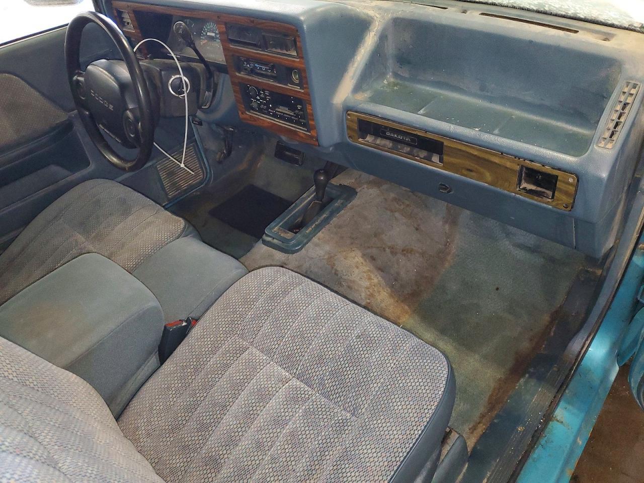 1996 DODGE Dakota