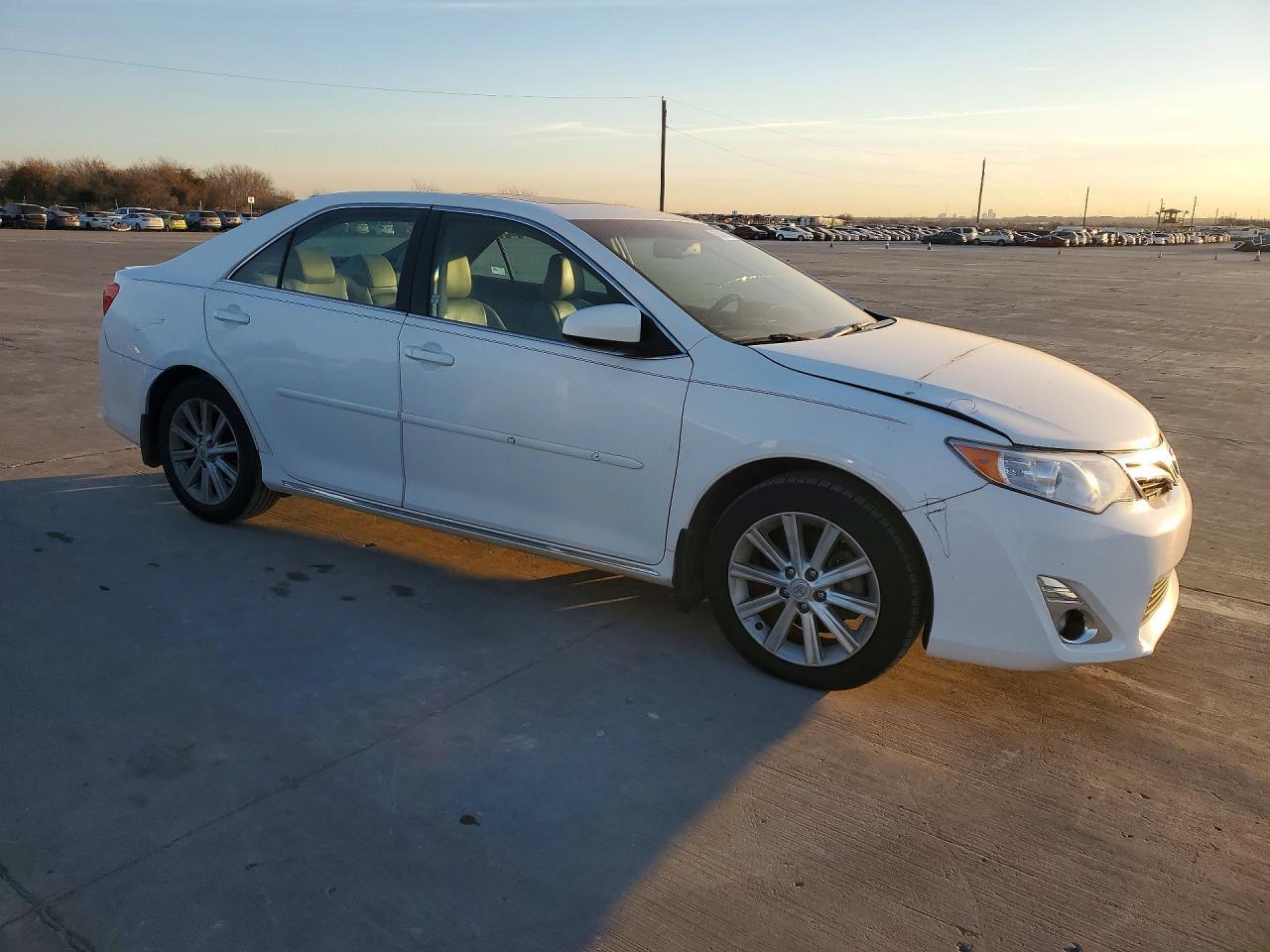 2012 TOYOTA CAMRY