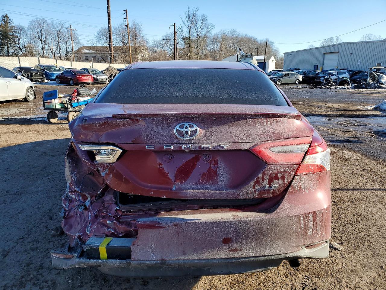 2018 TOYOTA CAMRY