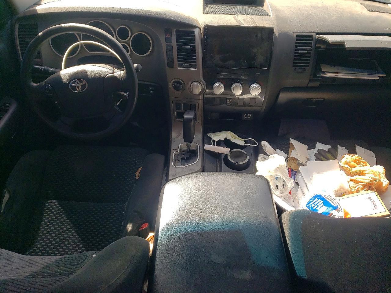 2011 TOYOTA TUNDRA