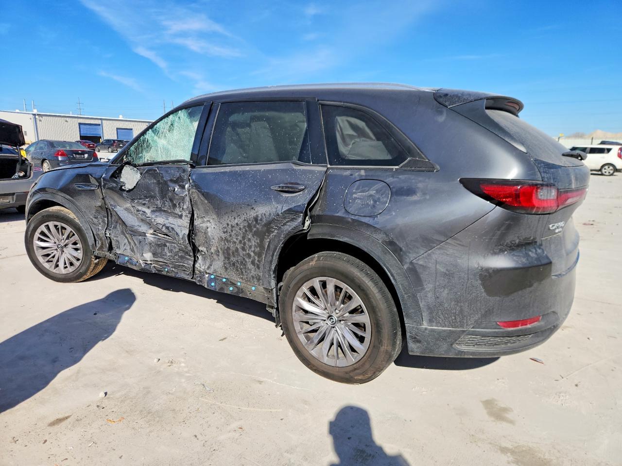 2025 MAZDA CX-90
