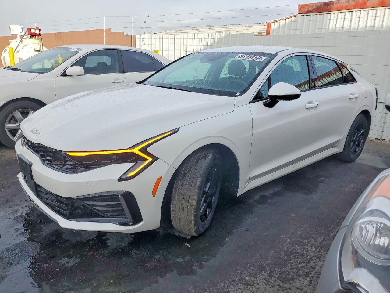 2025 KIA K5