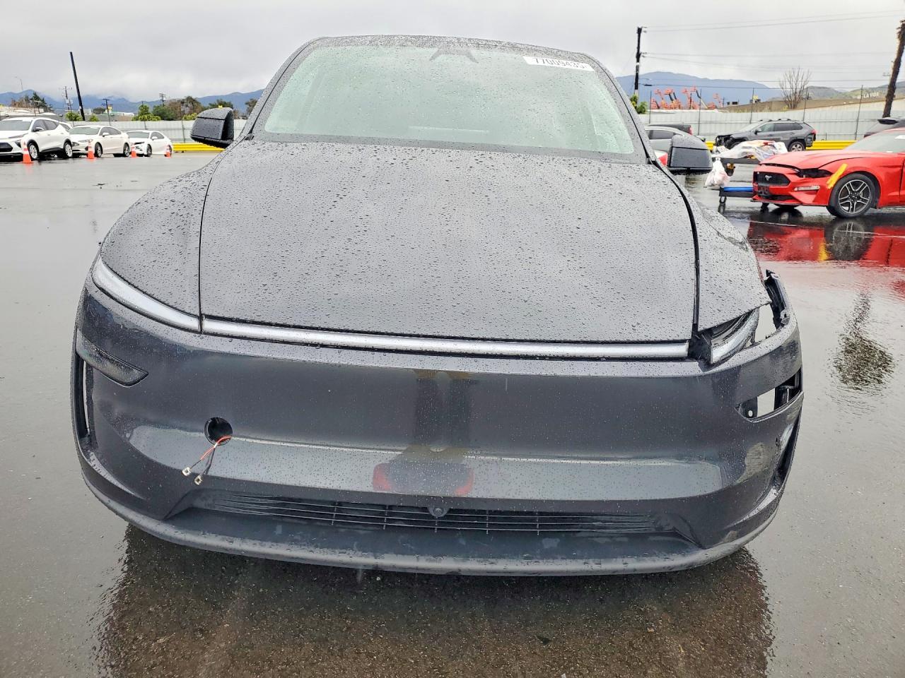 2026 TESLA MODEL Y