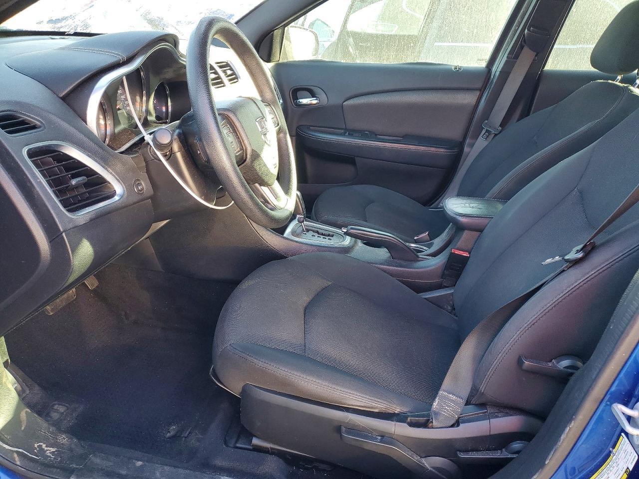 2014 DODGE Avenger