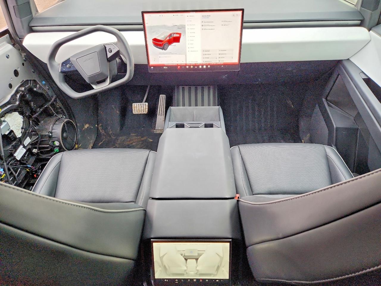 2024 TESLA Cybertruck
