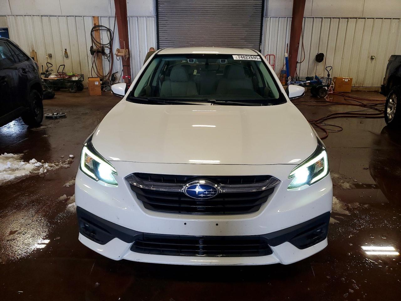 2021 SUBARU Legacy