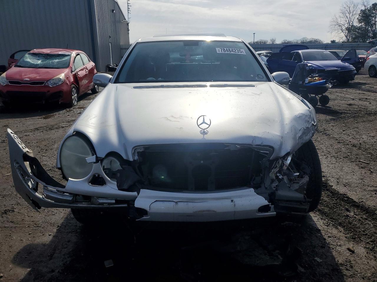 2004 MERCEDES-BENZ E-Class